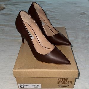 Steve Madden Vocal Heel